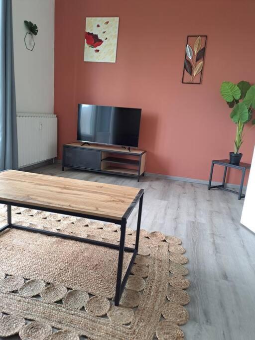 Agreable T2 Classe 3 Etoiles, Refait A Neuf, Dans Quartier Calme Rodez Bagian luar foto