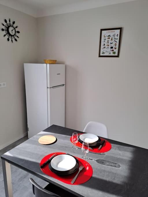 Agreable T2 Classe 3 Etoiles, Refait A Neuf, Dans Quartier Calme Rodez Bagian luar foto